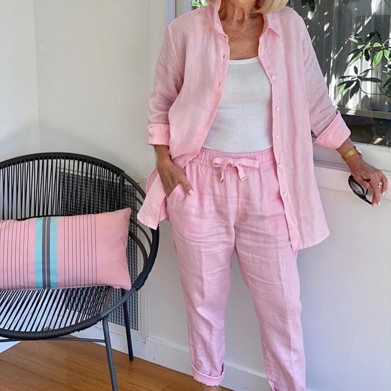 Mercedes | Zweiteiliges Damenoutfit mit Hemd und Hose mit Kordelzug  