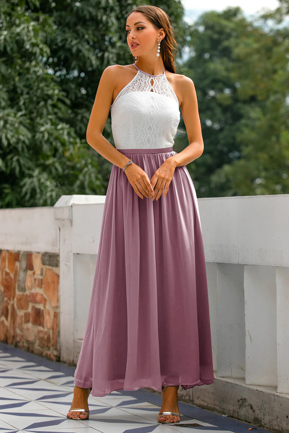 Isabel | Robe longue en dentelle à col halter pour femme
