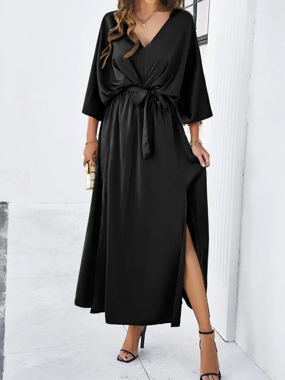 Socorro | Vestido maxi con escote en V y abertura lateral